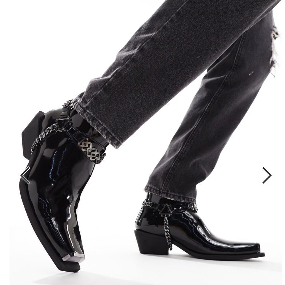 ASOS DESIGN cuban heeled boots in black faux leather with chain detailing sz 9